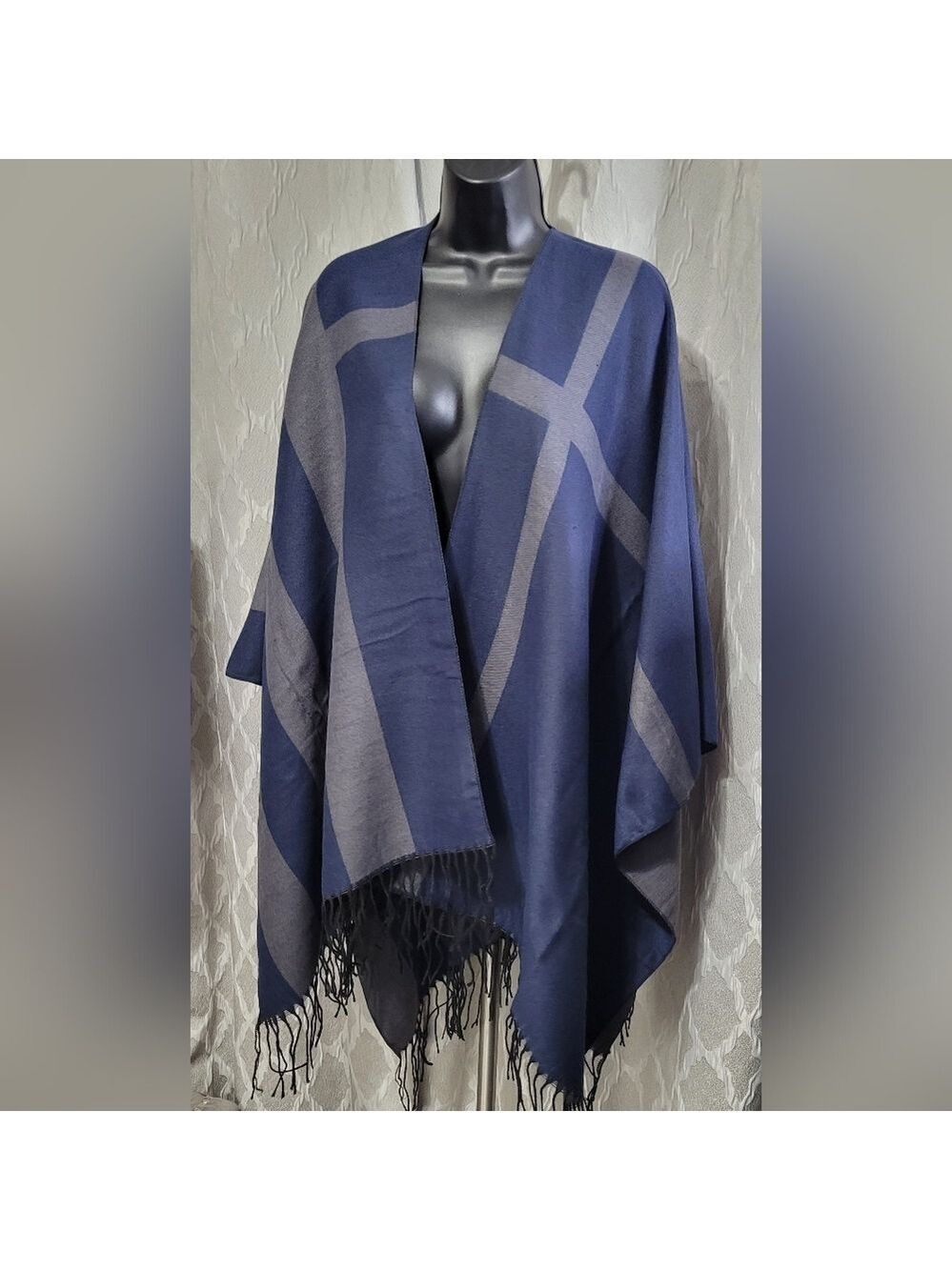 Kollie More | Reversible Shawl | Versatile Wrap | Navy & Gray